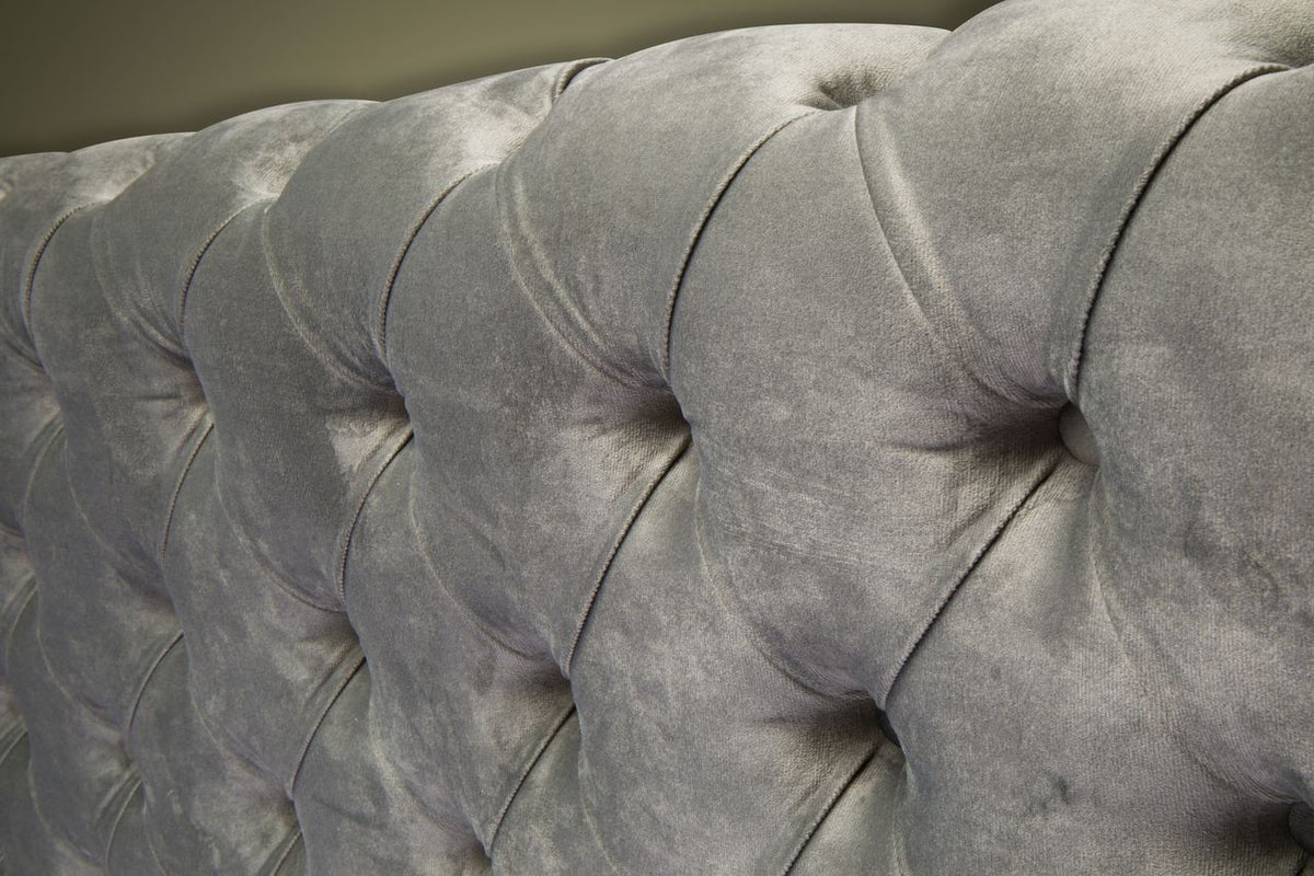 Sienna Living Oakley Chesterfield Bed